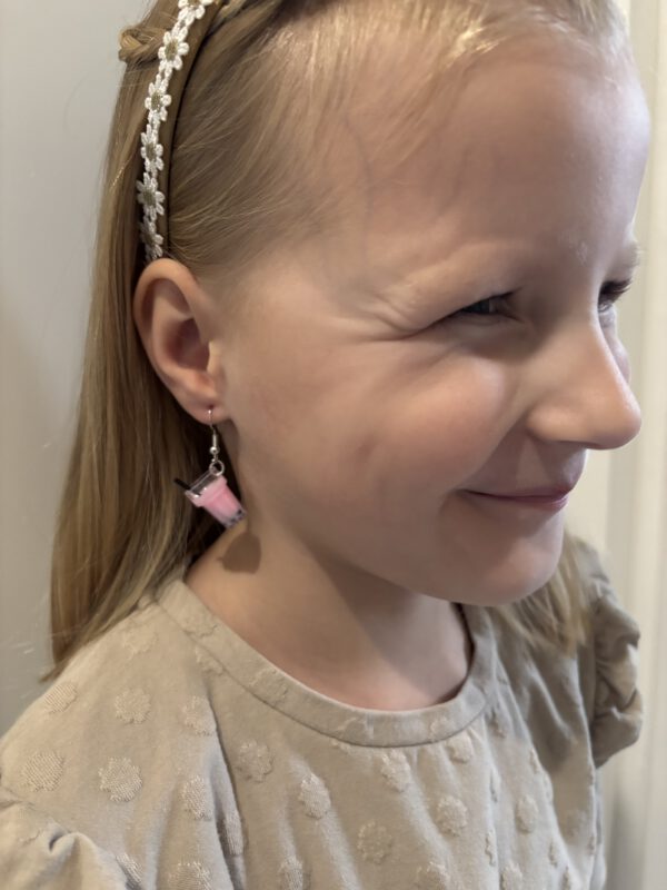Bubbeltea oorbellen roze - Image 11